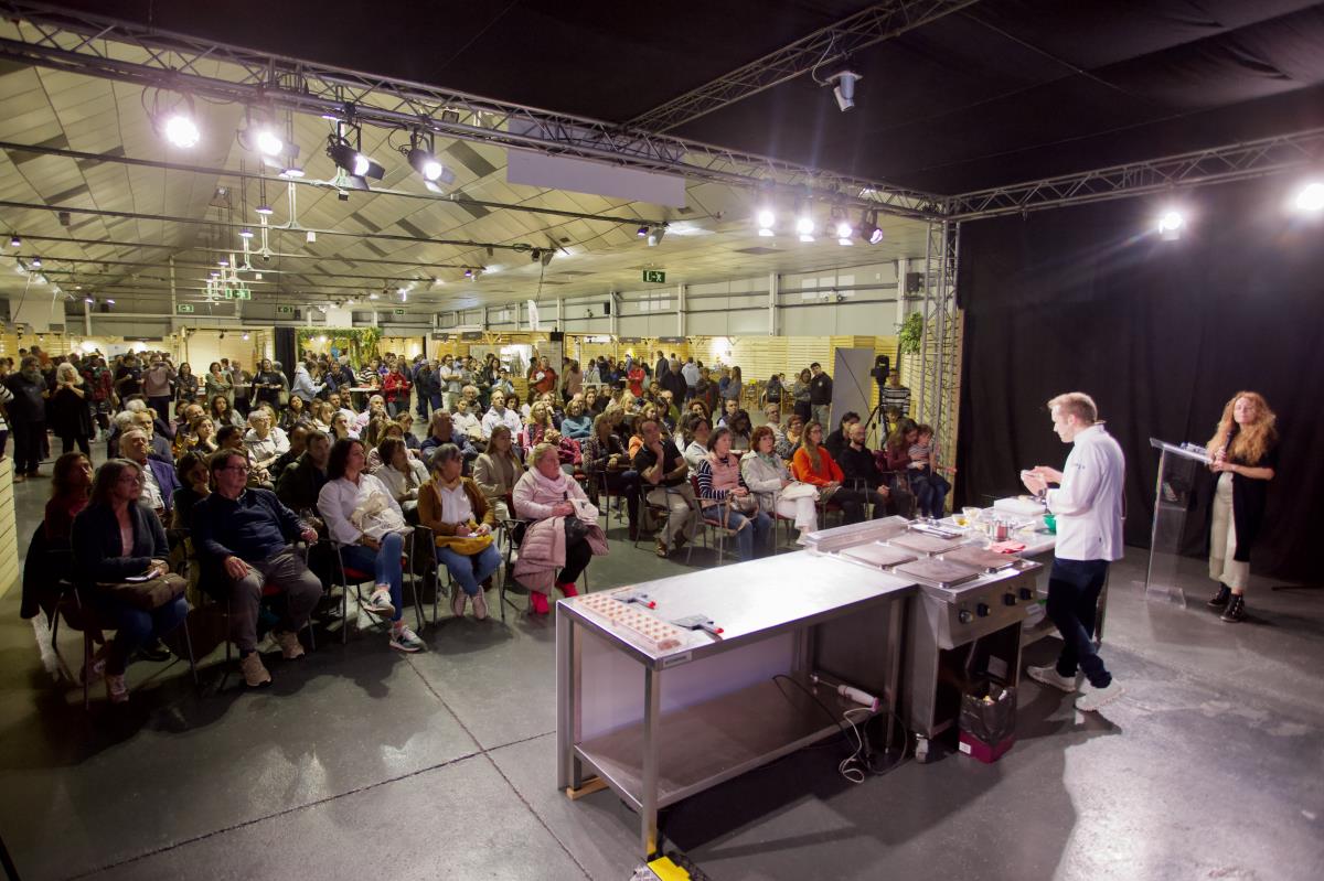 L'esdeveniment reunirà els protagonistes de la producció alimentària artesana i la cuina menorquina | Fira Arrels 