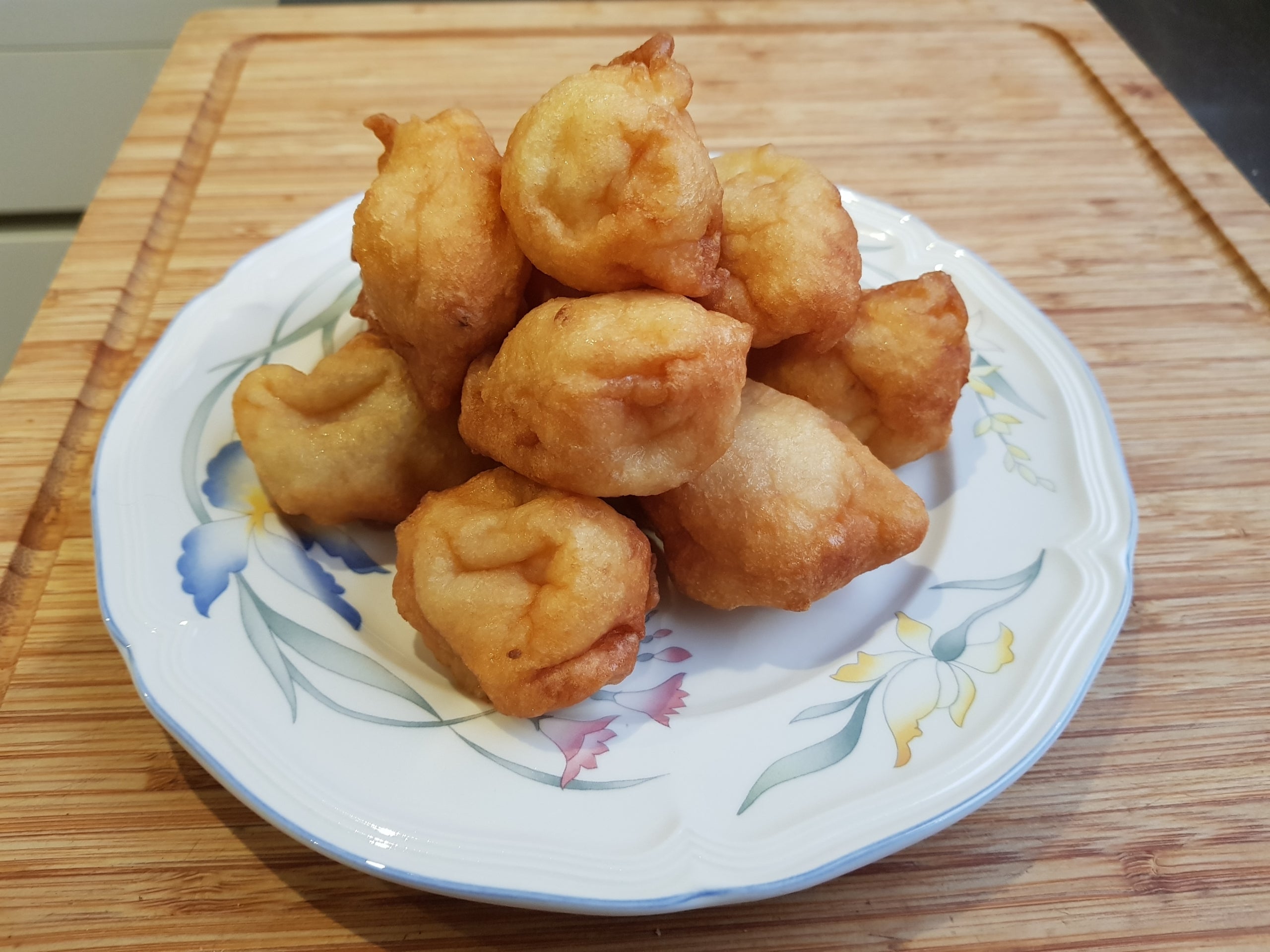 Imatge dels bunyols de patata típics de les Illes Balears / M.J.A.