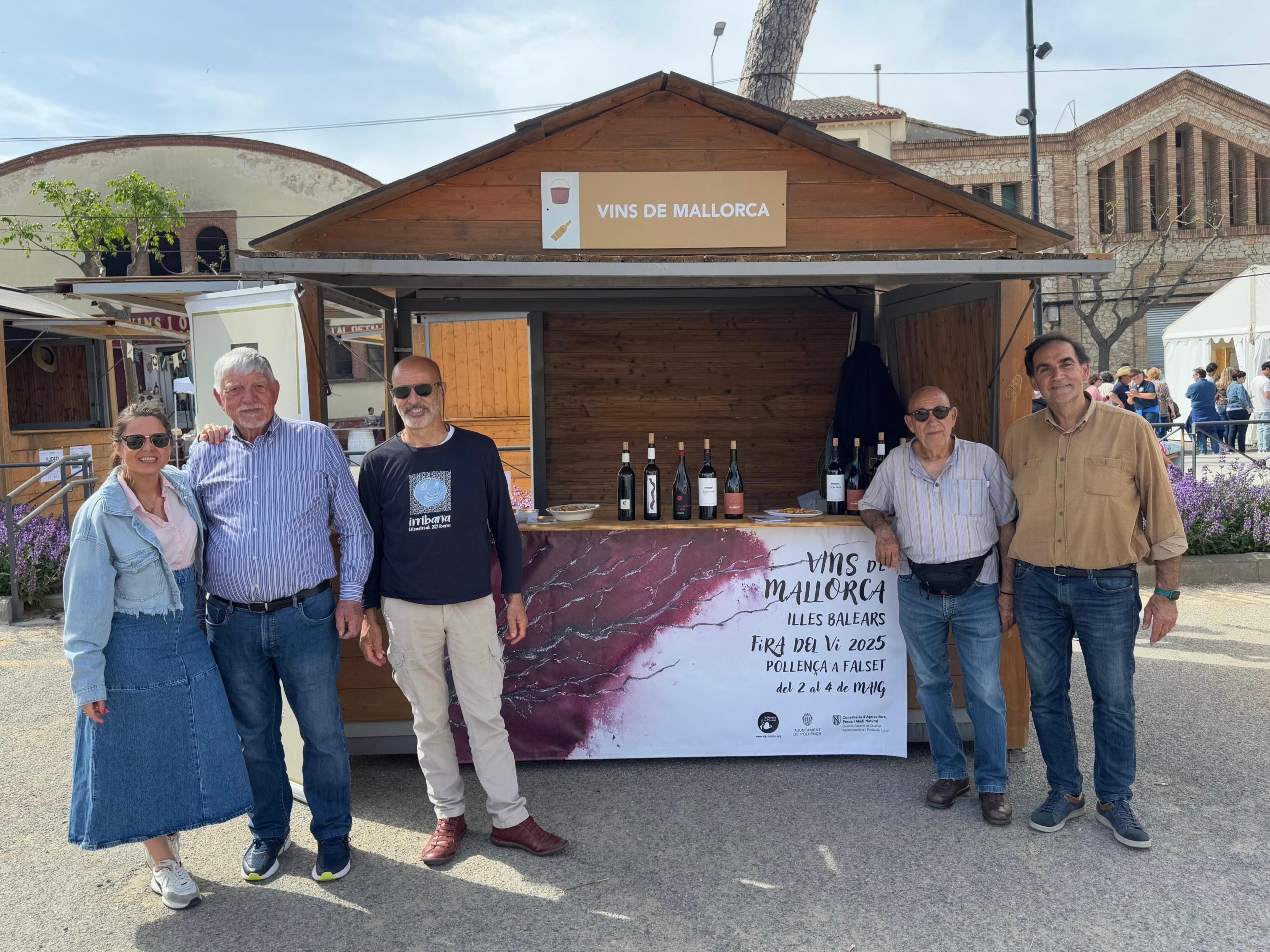 La parada de vins mallorquins no falta a la fira de Falset, gràcies a l'esforç de l'Associació Vi Primitiu/Cedida