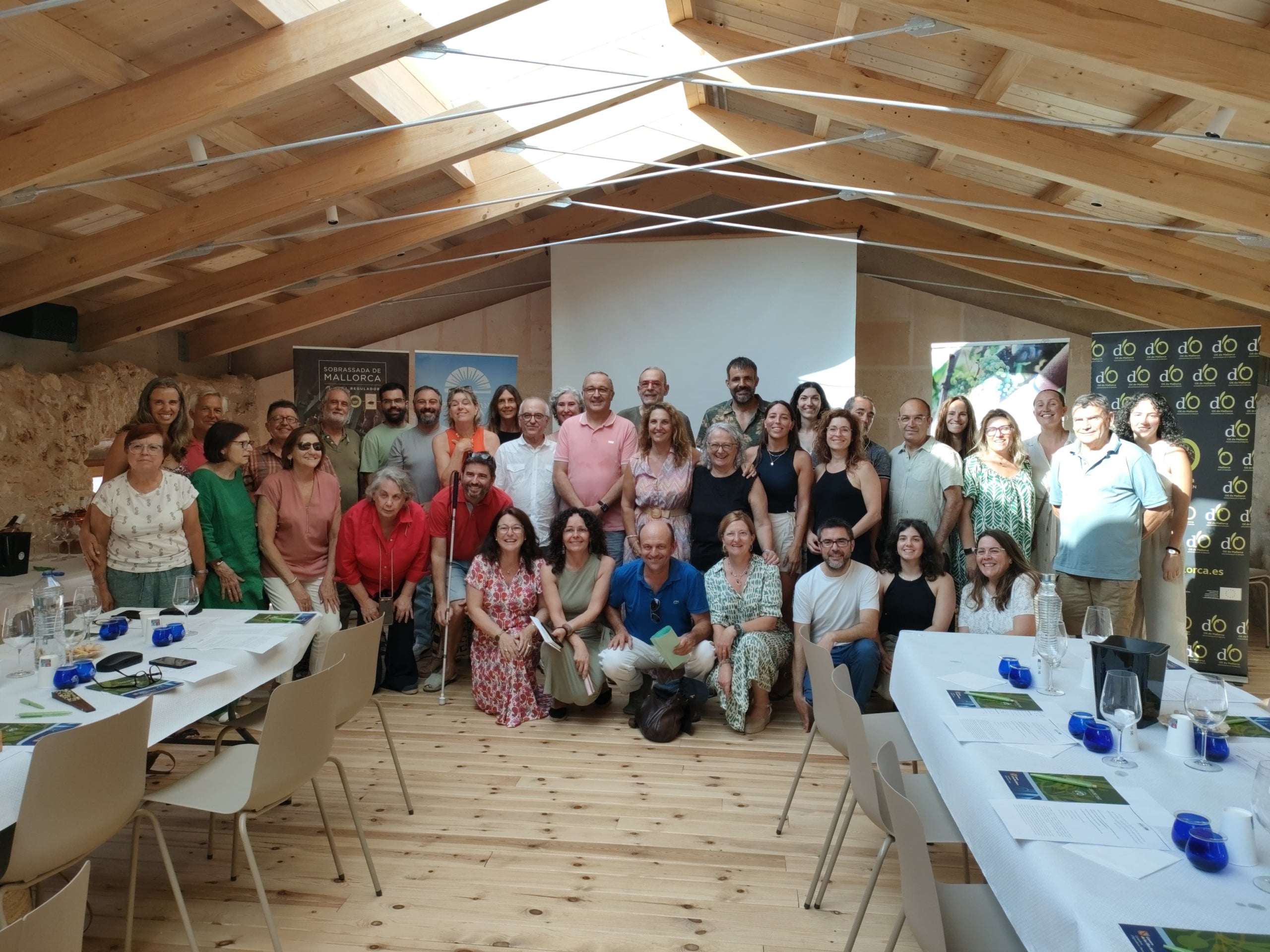 46 tastadors professionals han fet part d'aquesta jornada convocada pels consells reguladors de les DO Binissalem i la IGP Sobrassada de Mallorca/Agencia COM