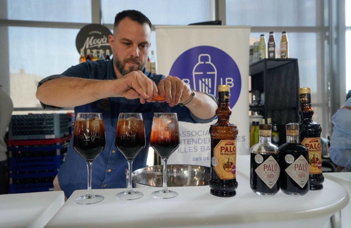 Miquel Vidal, un enamorat del Palo de Mallorca i creador del 'Palo i Pou', primer premi del concurs de cocteleria promogut per Licors Moyà/cedida 