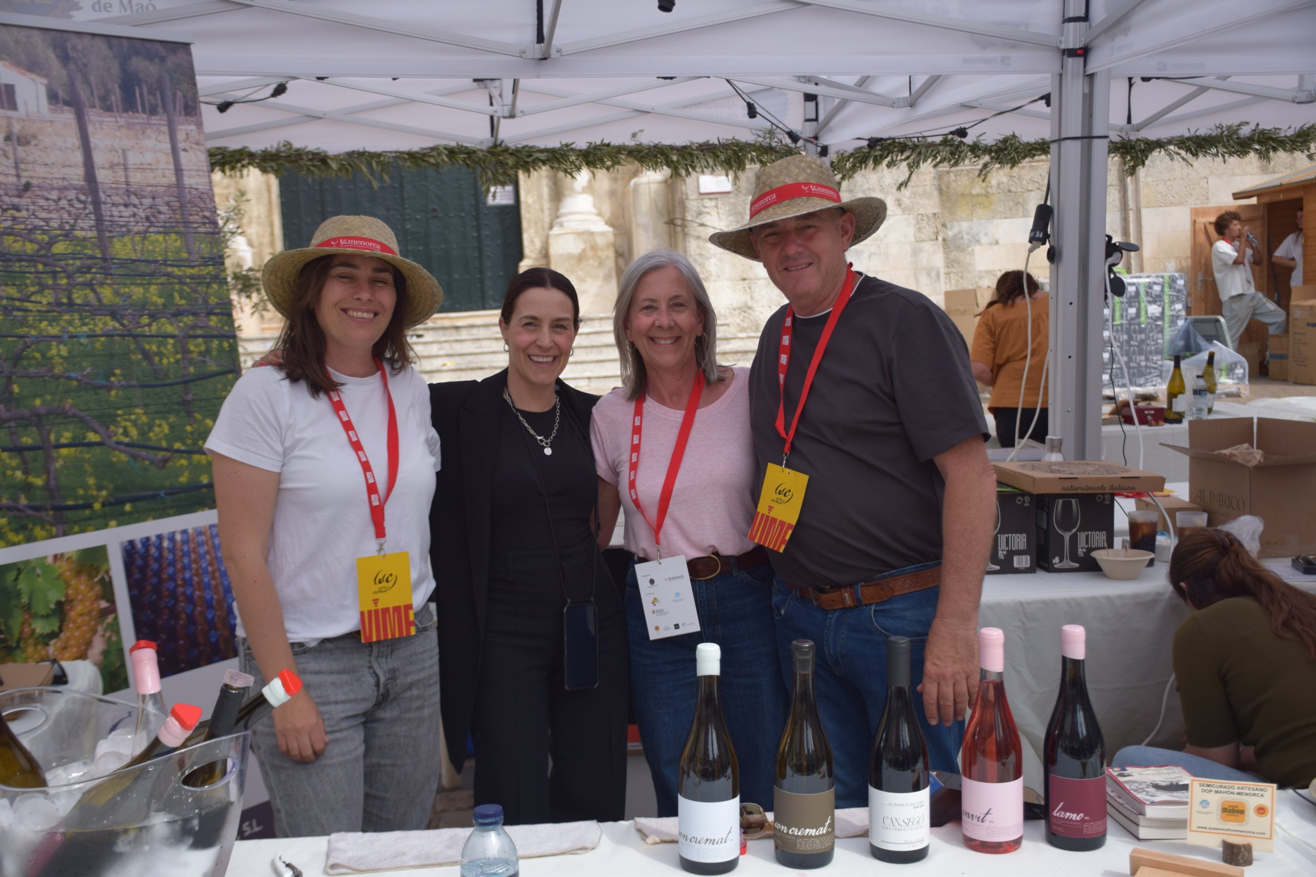  Fotografia dels propietaris de Son Cremat a la darrera edició del Vi Menorca Fest / Cedida